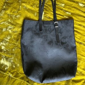 Alexander McQueen Black Jacquard Skull Tote Bag